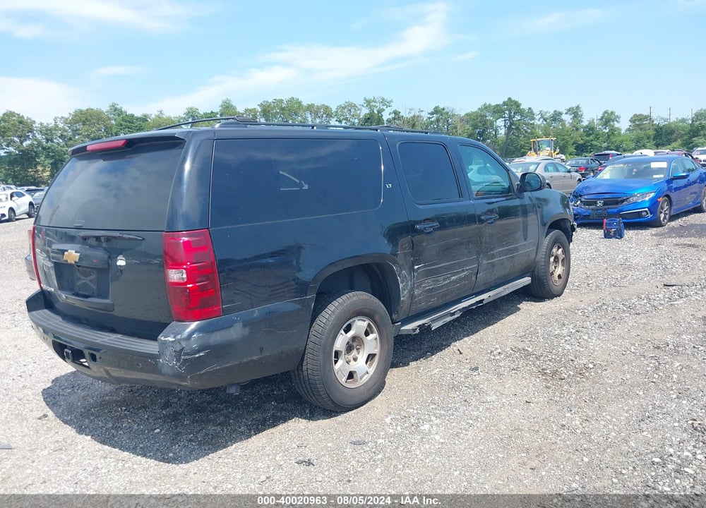 2014 CHEVROLET SUBURBAN 1500 LT VIN: 1GNSKJE73ER166893