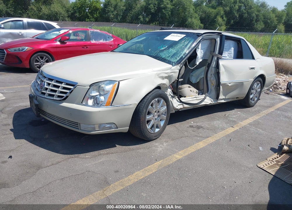 2011 CADILLAC DTS VIN: 1G6KH5E6XBU110502