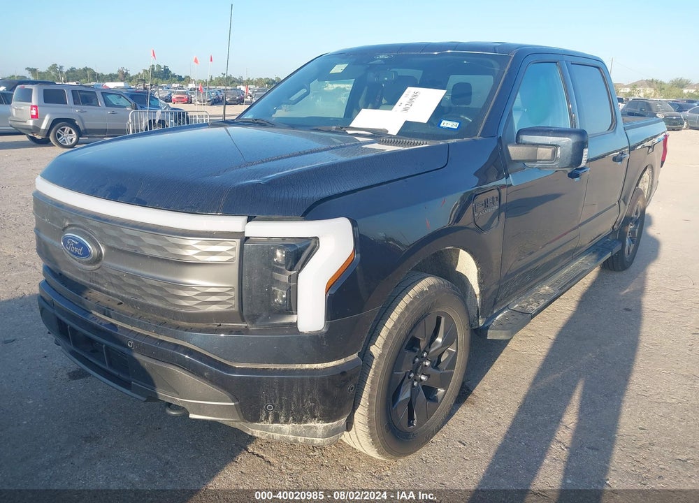 2022 FORD F-150 LIGHTNING LARIAT VIN: 1FTVW1EL5NWG15421