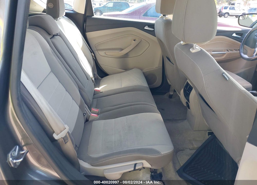 2013 FORD C-MAX SE VIN: 1FADP5AU7DL506656