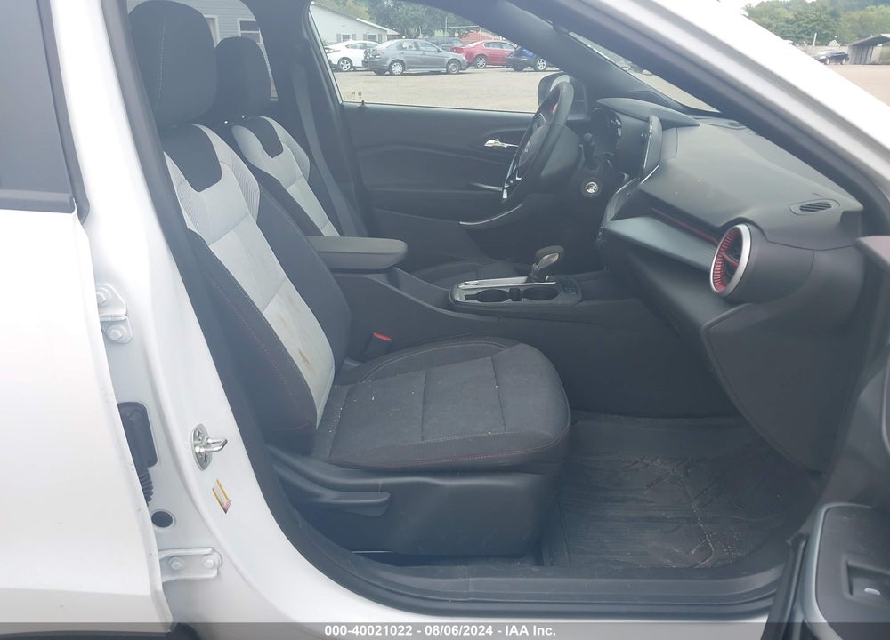 2024 CHEVROLET TRAX FWD 1RS VIN: KL77LGE25RC173661