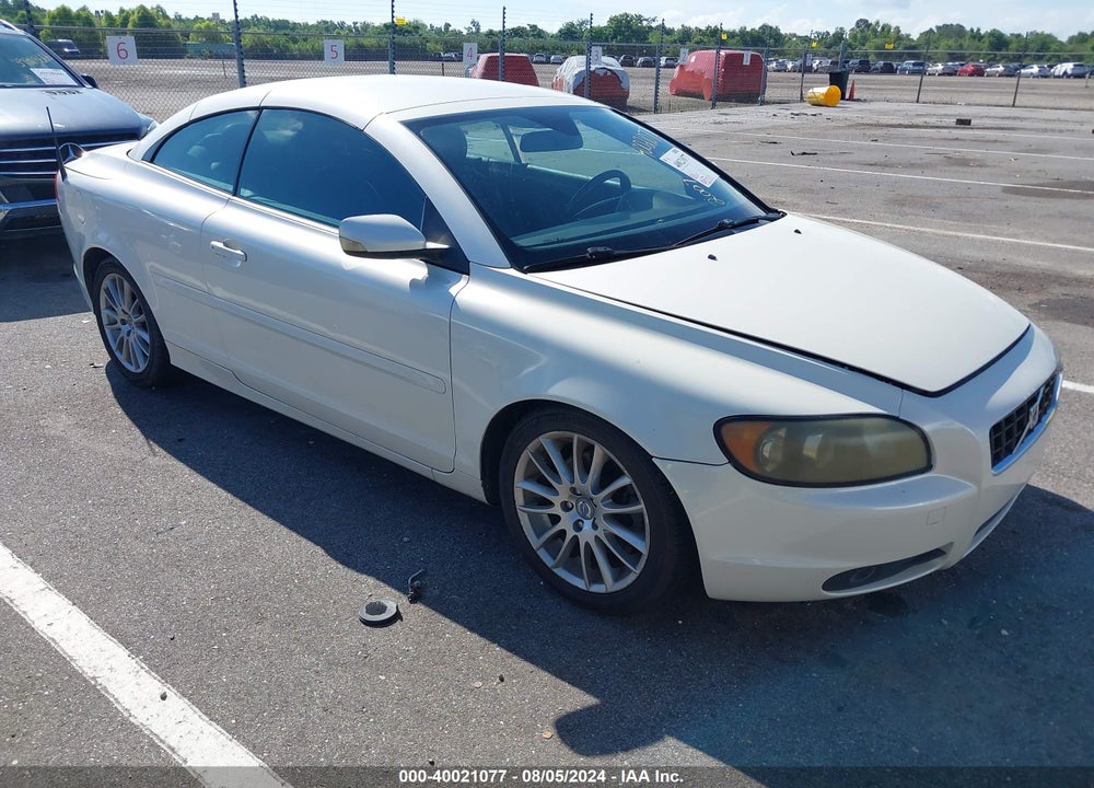 2007 VOLVO C70 T5 VIN: YV1MC68217J024615