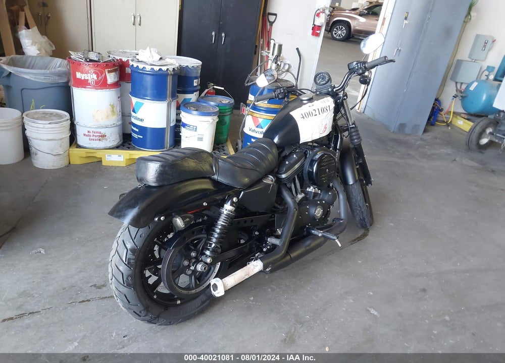 2018 HARLEY-DAVIDSON XL883 IRON 883 VIN: 1HD4LE236JC423936