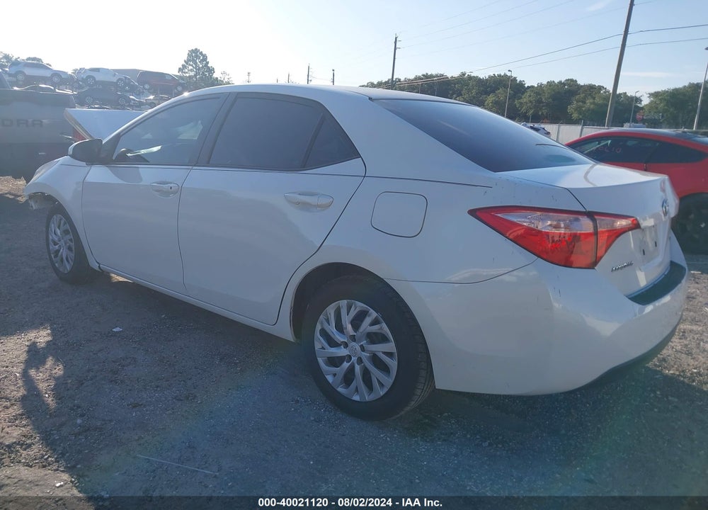 2018 TOYOTA COROLLA LE VIN: 5YFBURHE4JP795191