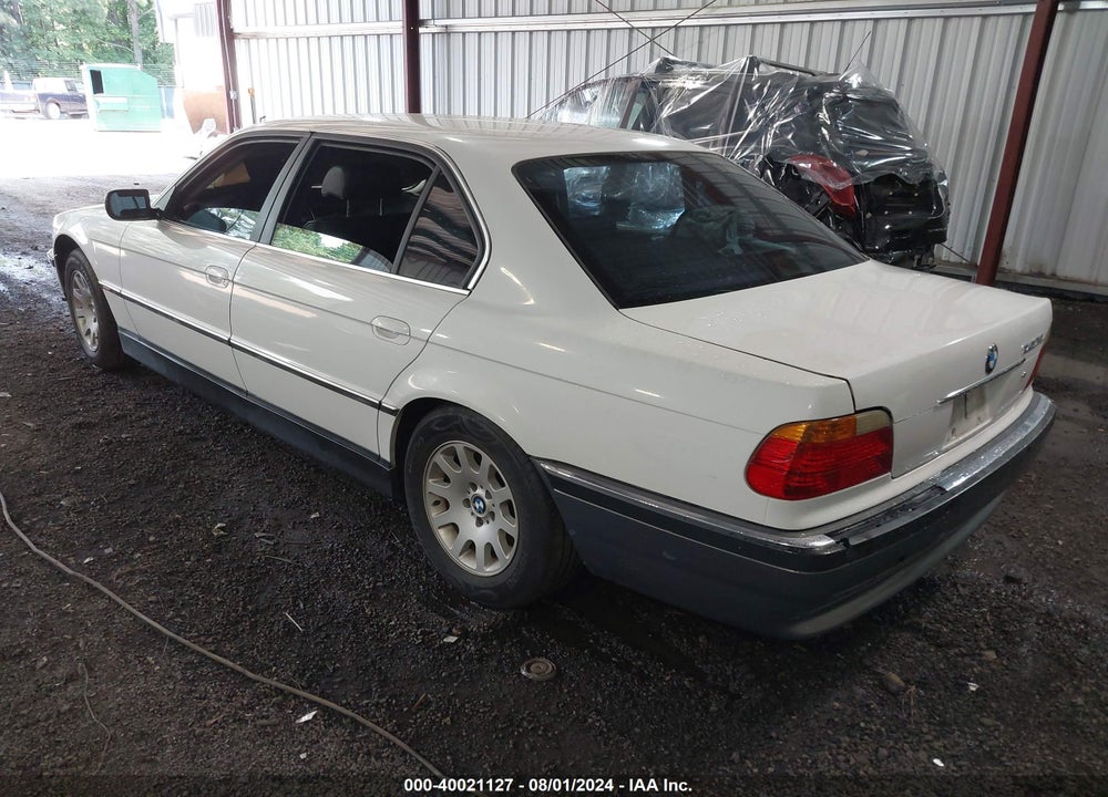 2000 BMW 740IL VIN: WBAGH8345YDP11893