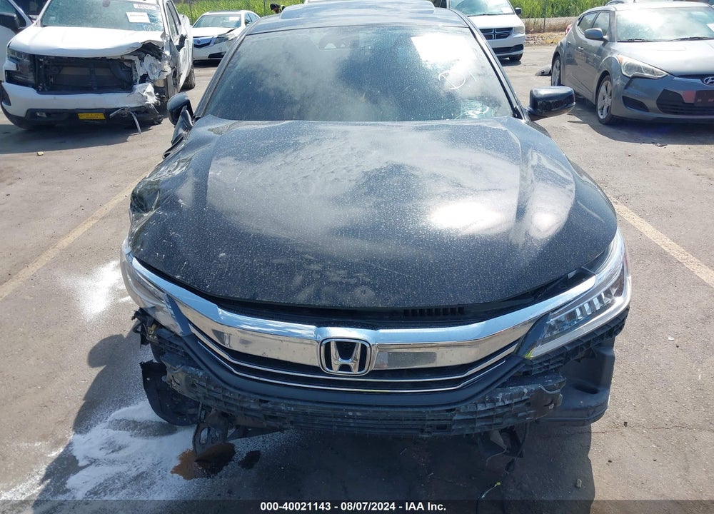 2017 HONDA ACCORD TOURING V6 VIN: 1HGCR3F90HA019049