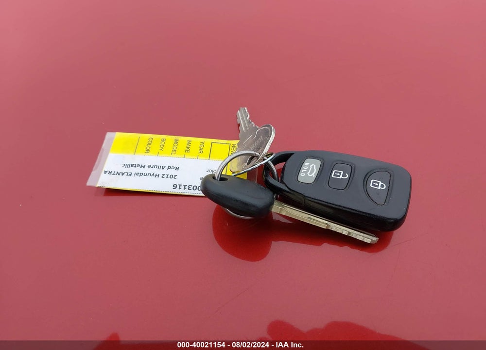 2012 HYUNDAI ELANTRA VIN: KMHDH4AEXCU201327