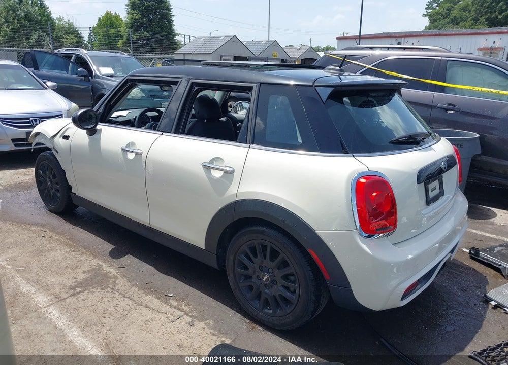 2016 MINI HARDTOP COOPER S VIN: WMWXU3C57G2D27649