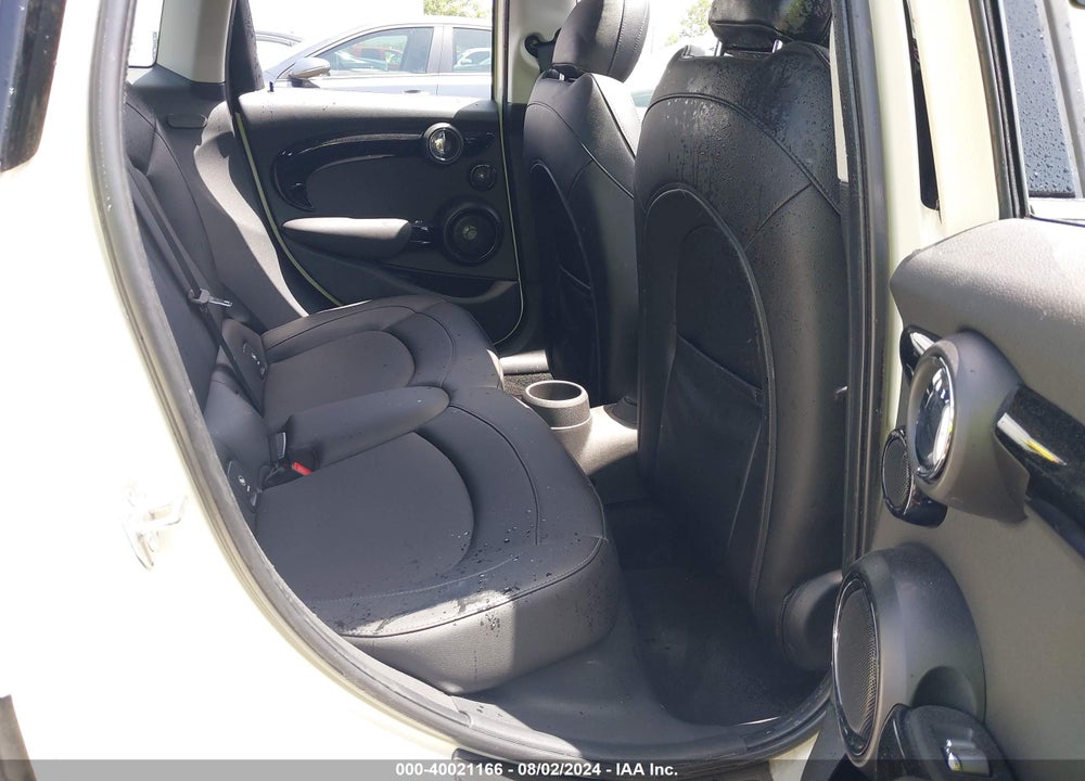 2016 MINI HARDTOP COOPER S VIN: WMWXU3C57G2D27649