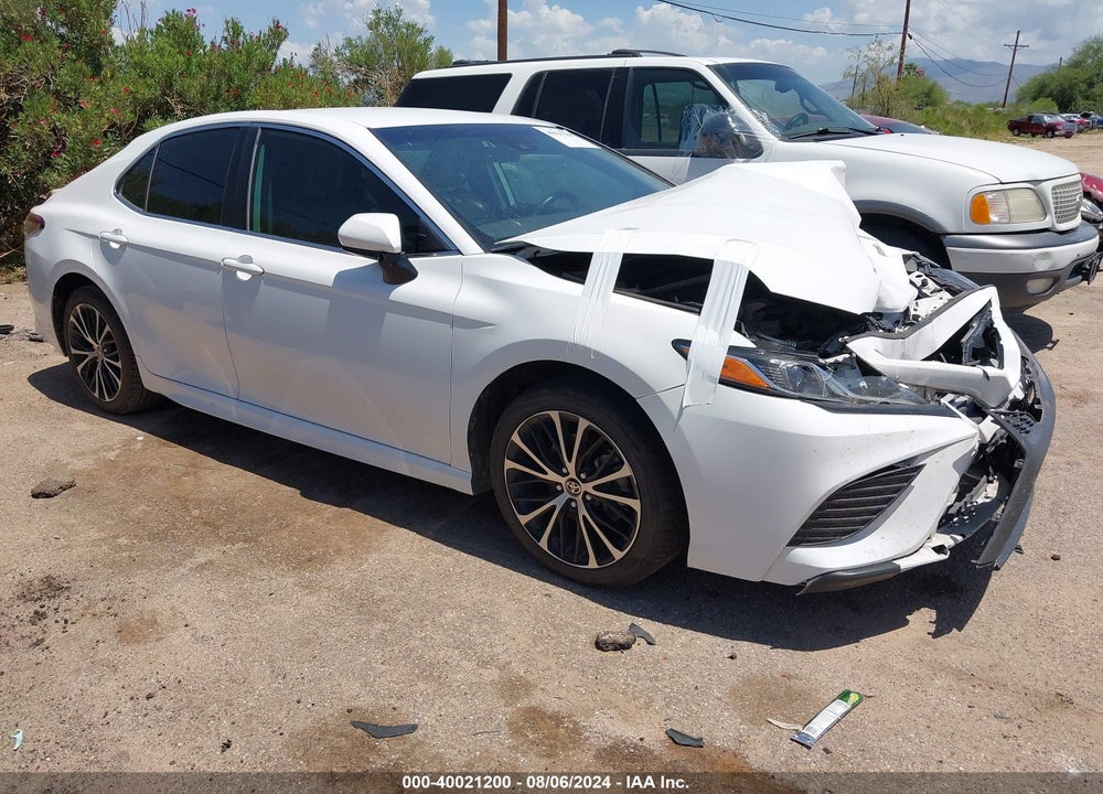 2020 TOYOTA CAMRY SE VIN: 4T1G11AK2LU980941