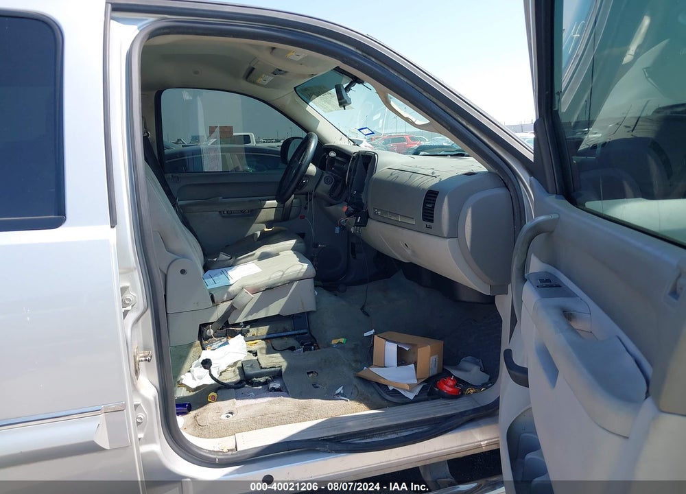 2012 CHEVROLET SILVERADO 1500 LT VIN: 3GCPCSE06CG181390
