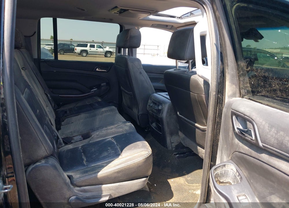 2017 GMC YUKON XL SLT VIN: 1GKS2GKC4HR157786