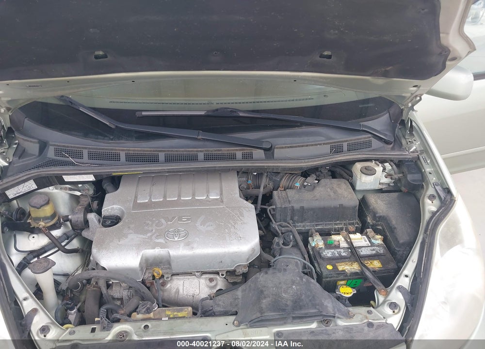 2010 TOYOTA SIENNA XLE VIN: 5TDYK4CC6AS309464