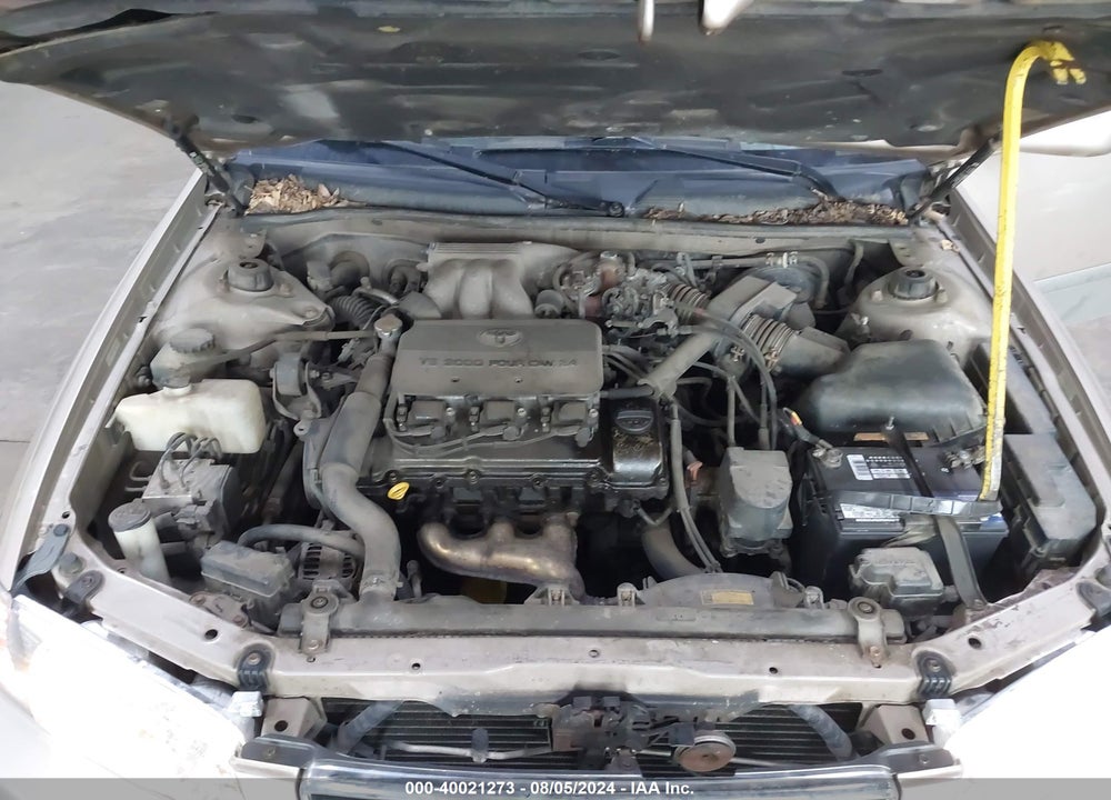 2001 TOYOTA CAMRY VIN: JT2BF28K810331878