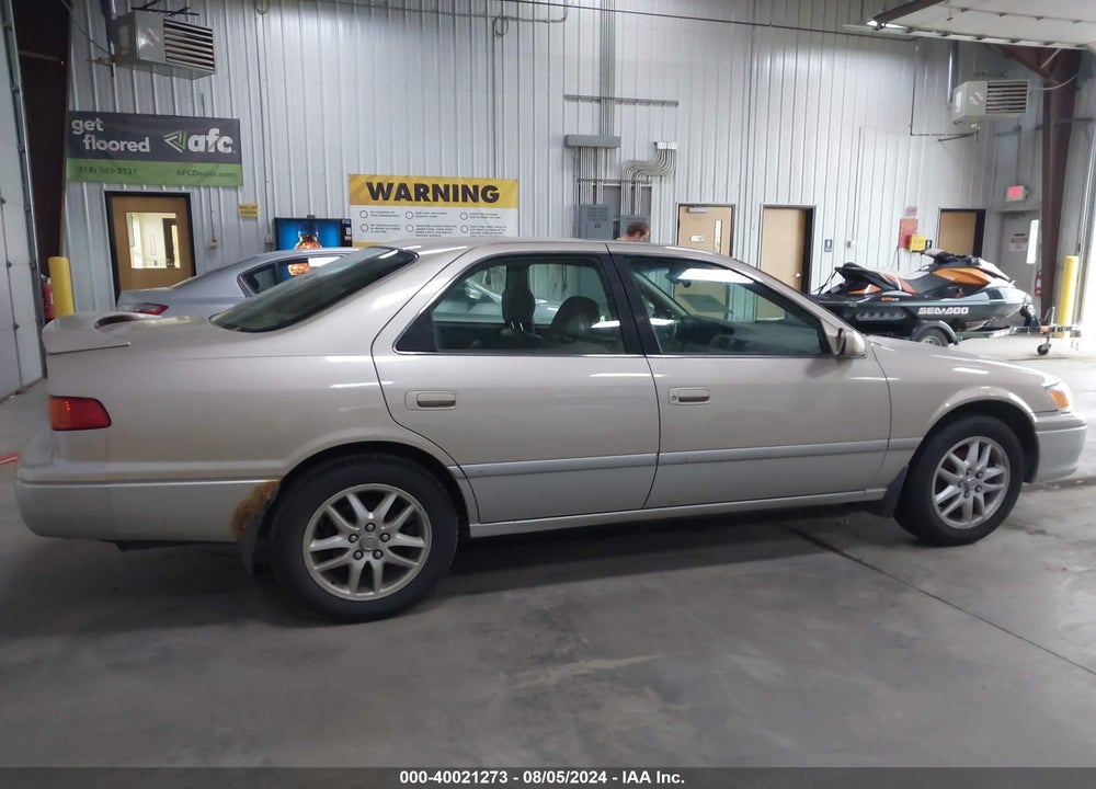 2001 TOYOTA CAMRY VIN: JT2BF28K810331878