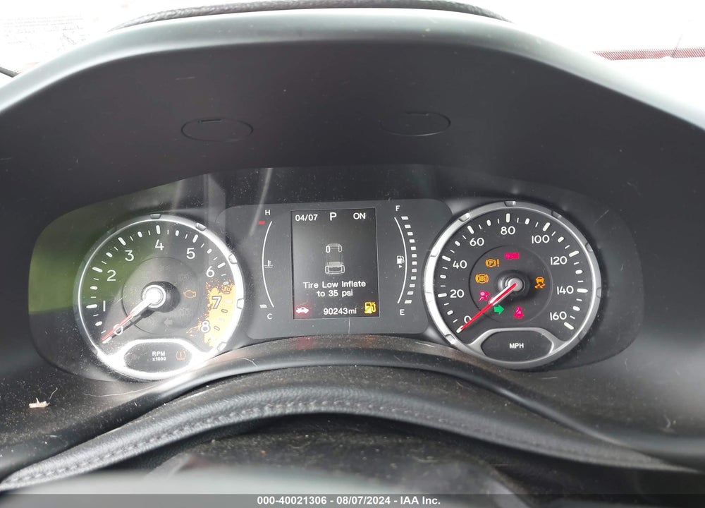 2016 JEEP RENEGADE LATITUDE VIN: ZACCJBBT8GPD27215