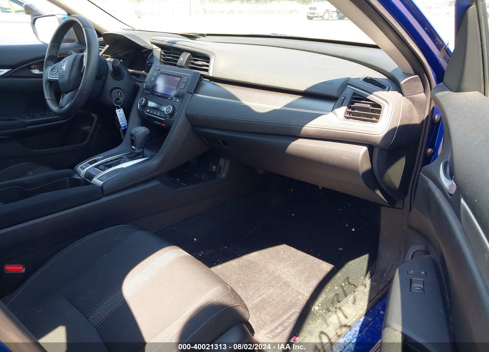 2018 HONDA CIVIC LX VIN: 19XFC2F58JE043168