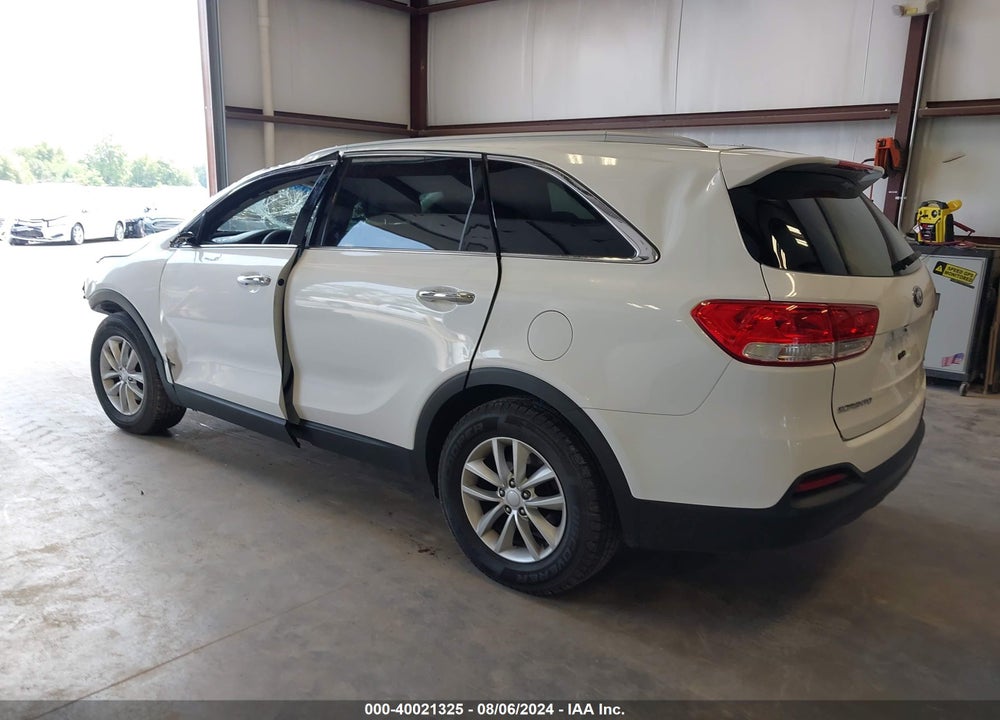2016 KIA SORENTO 3.3L LX VIN: 5XYPG4A51GG042225