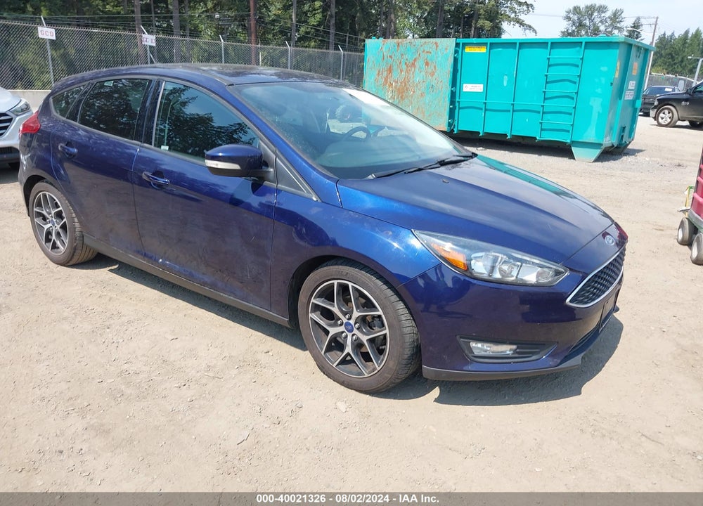 2017 FORD FOCUS SEL VIN: 1FADP3M24HL220008