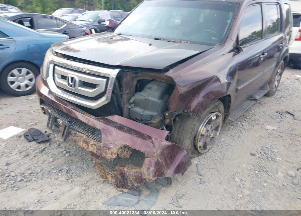 2010 HONDA PILOT TOURING VIN: 5FNYF4H90AB004600