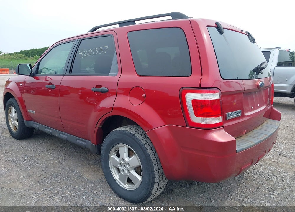 2008 FORD ESCAPE XLT VIN: 1FMCU03108KD30450