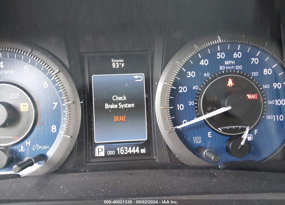 2015 TOYOTA SIENNA XLE 8 PASSENGER VIN: 5TDYK3DC0FS644431
