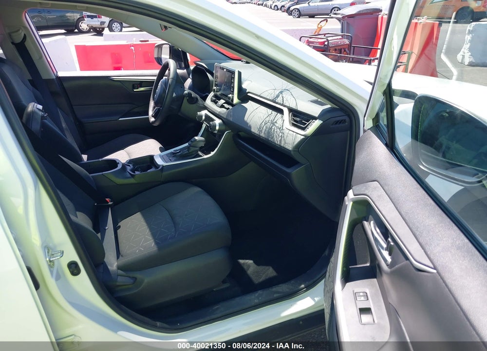 2020 TOYOTA RAV4 HYBRID XLE VIN: 4T3R6RFV9LU001130