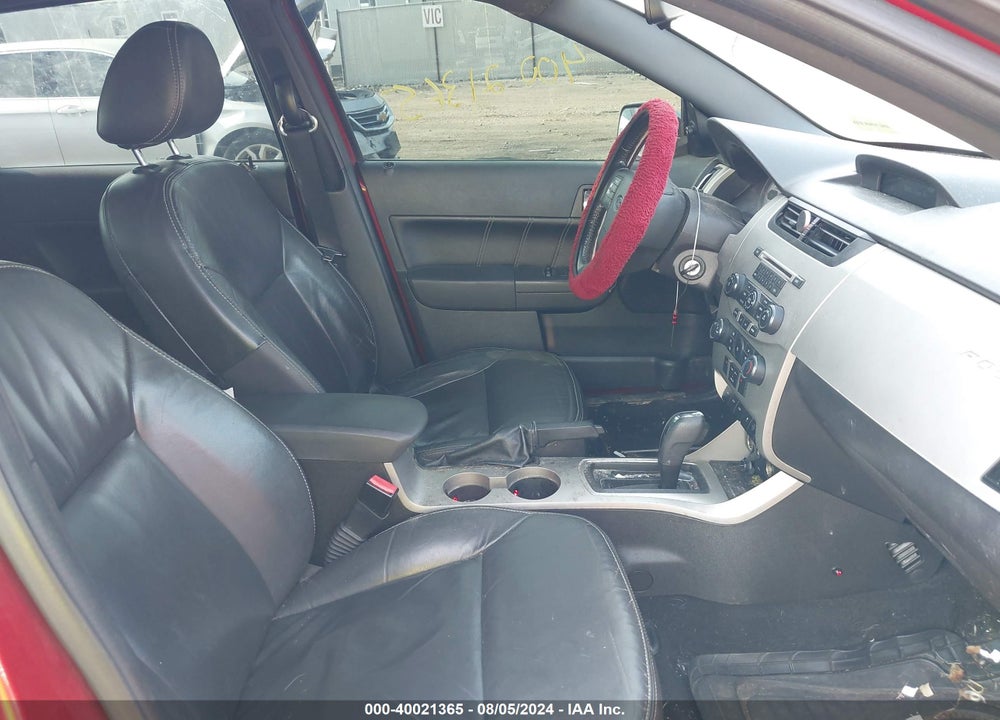 2011 FORD FOCUS SEL VIN: 1FAHP3HNXBW142992