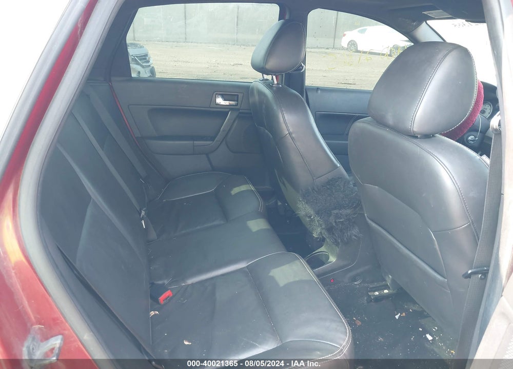 2011 FORD FOCUS SEL VIN: 1FAHP3HNXBW142992
