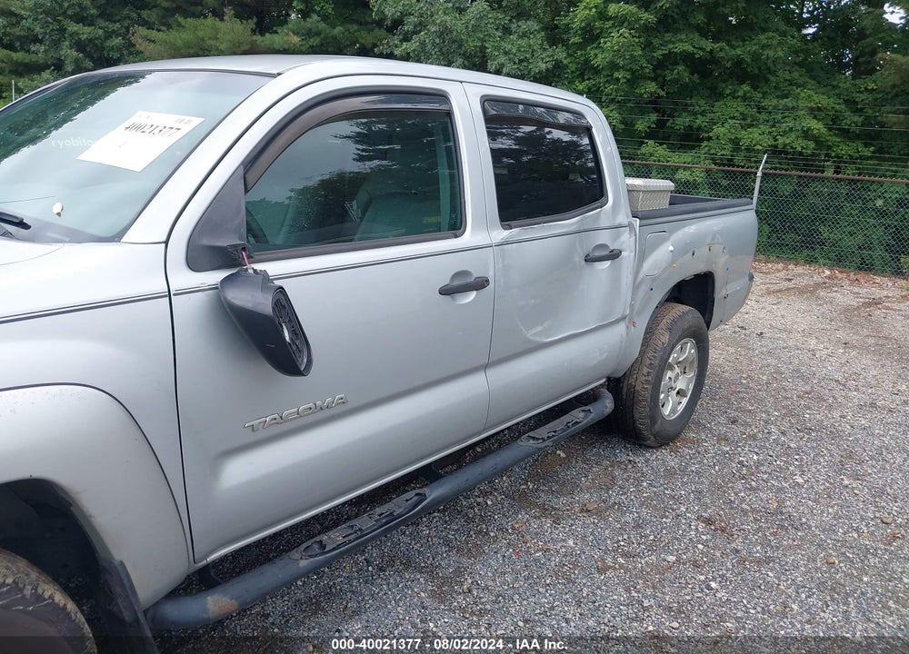 2011 TOYOTA TACOMA PRERUNNER V6 VIN: 3TMJU4GN2BM110811