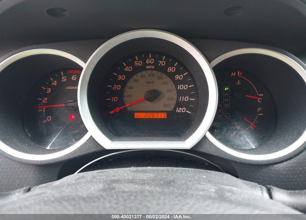 2011 TOYOTA TACOMA PRERUNNER V6 VIN: 3TMJU4GN2BM110811