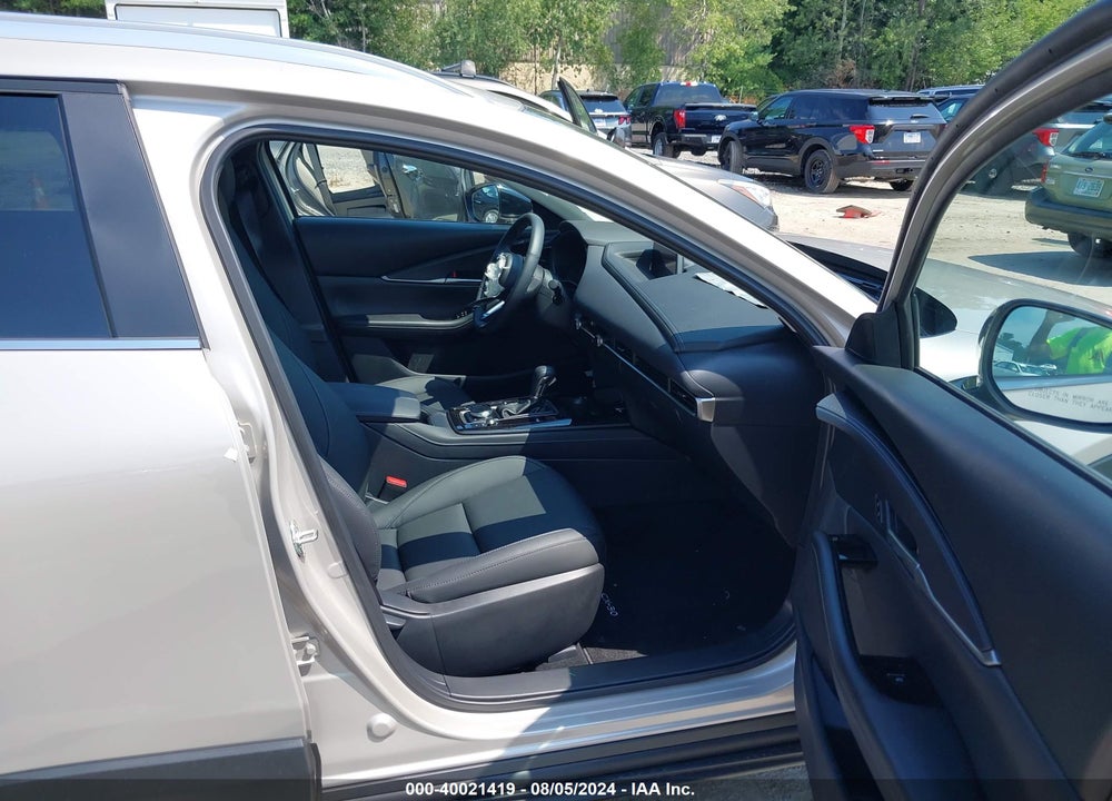 2024 MAZDA CX-30 2.5 S SELECT SPORT VIN: 3MVDMBBM3RM638012