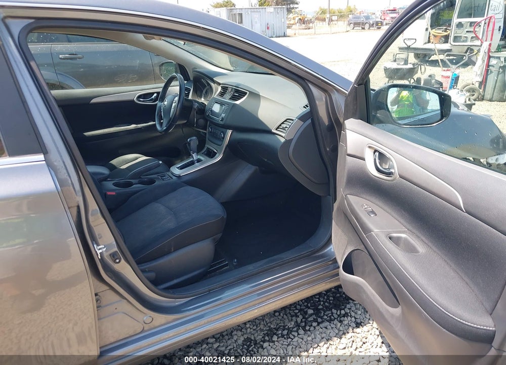 2015 NISSAN SENTRA SV VIN: 3N1AB7AP4FY381940