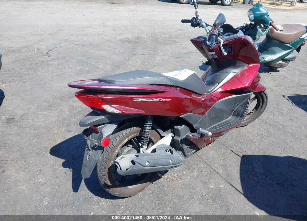 2016 HONDA PCX 150 VIN: RLHKF1805GY100205