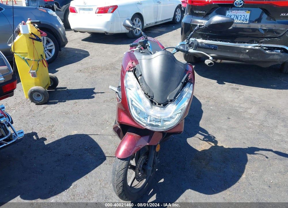 2016 HONDA PCX 150 VIN: RLHKF1805GY100205