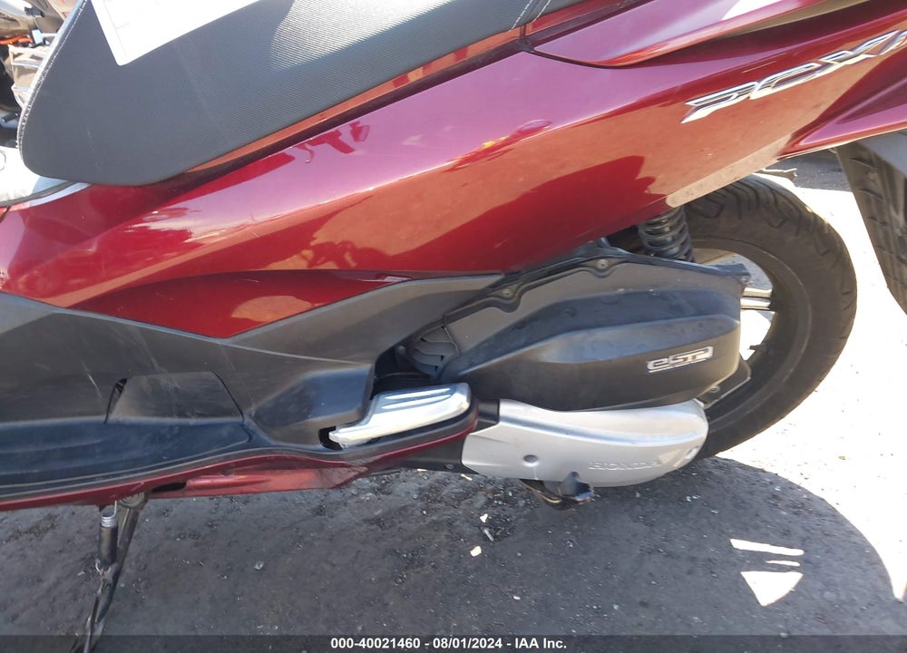 2016 HONDA PCX 150 VIN: RLHKF1805GY100205