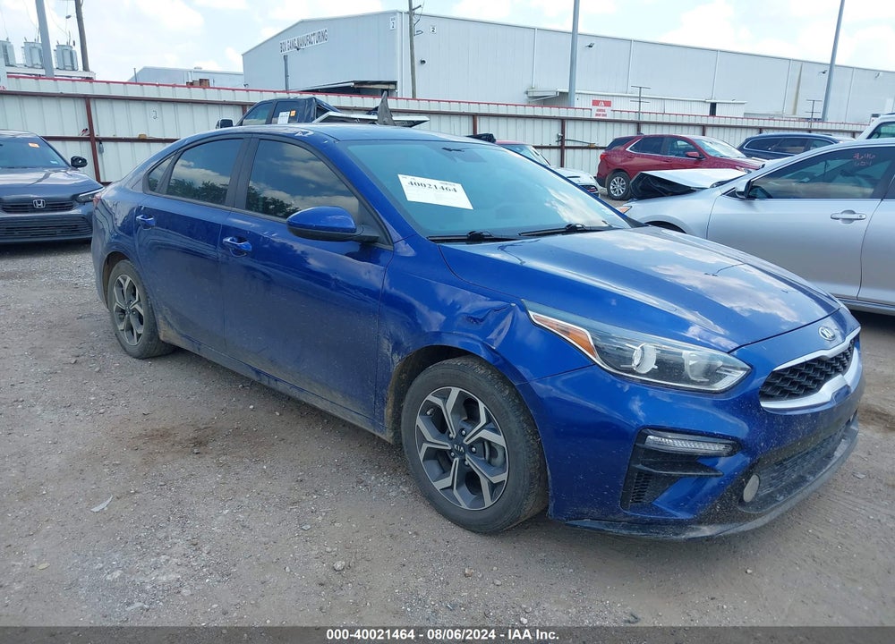 2019 KIA FORTE LXS VIN: 3KPF24AD2KE125301