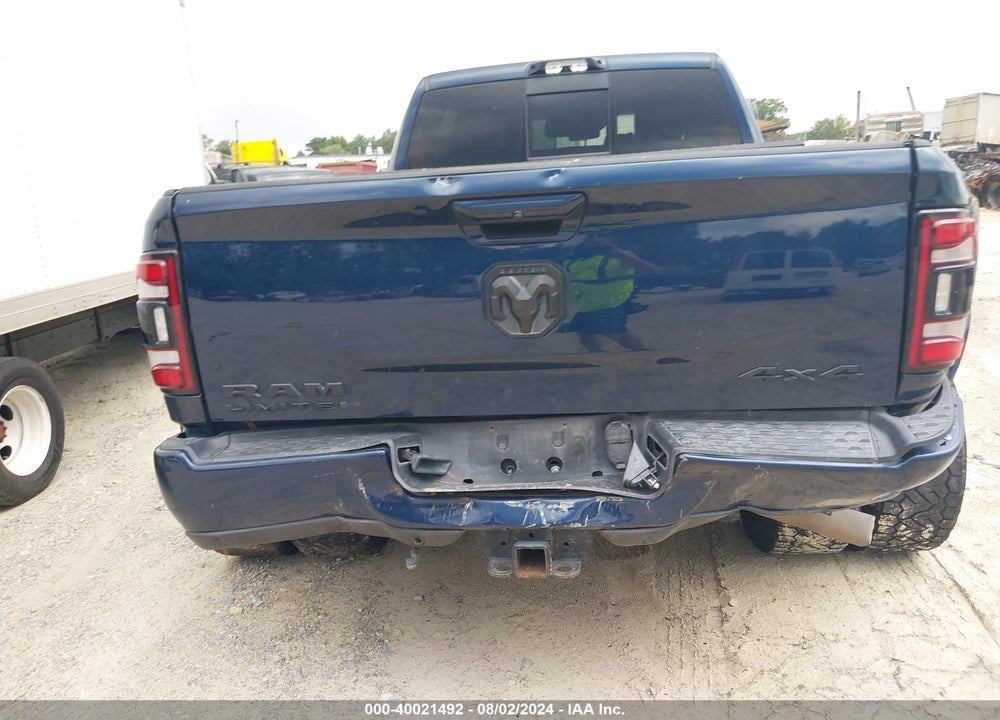 2021 RAM 3500 LIMITED MEGA CAB 4X4 6'4 BOX VIN: 3C63RRPL9MG576797