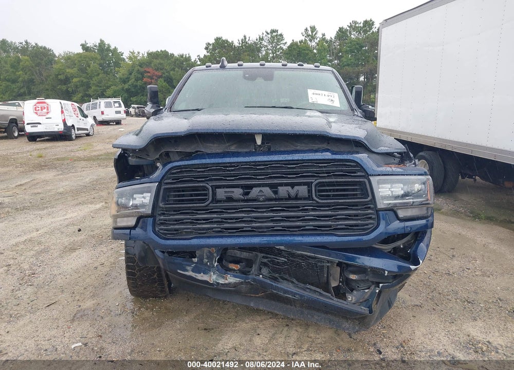 2021 RAM 3500 LIMITED MEGA CAB 4X4 6'4 BOX VIN: 3C63RRPL9MG576797