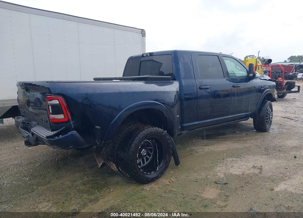 2021 RAM 3500 LIMITED MEGA CAB 4X4 6'4 BOX VIN: 3C63RRPL9MG576797