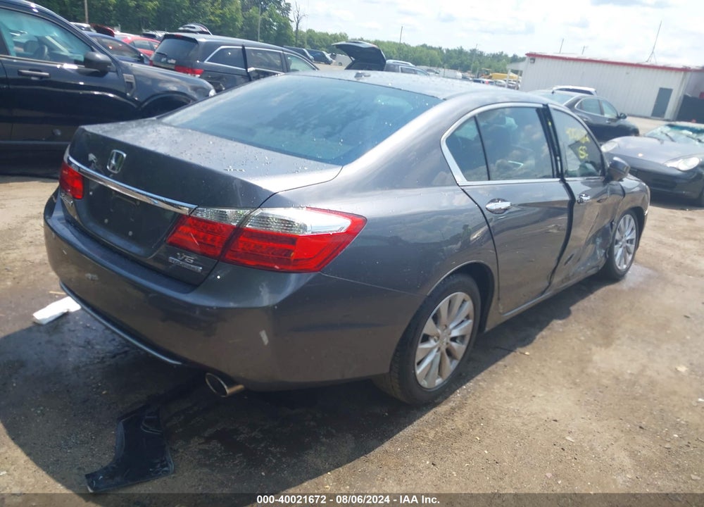 2013 HONDA ACCORD TOURING VIN: 1HGCR3F92DA008502