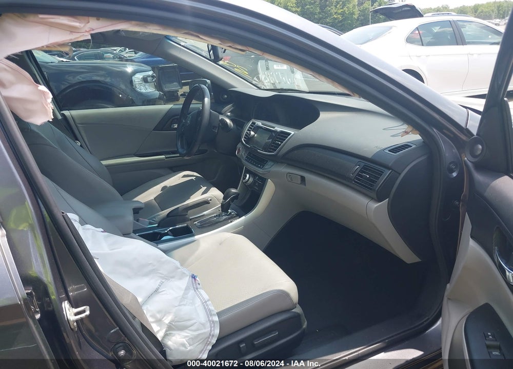 2013 HONDA ACCORD TOURING VIN: 1HGCR3F92DA008502