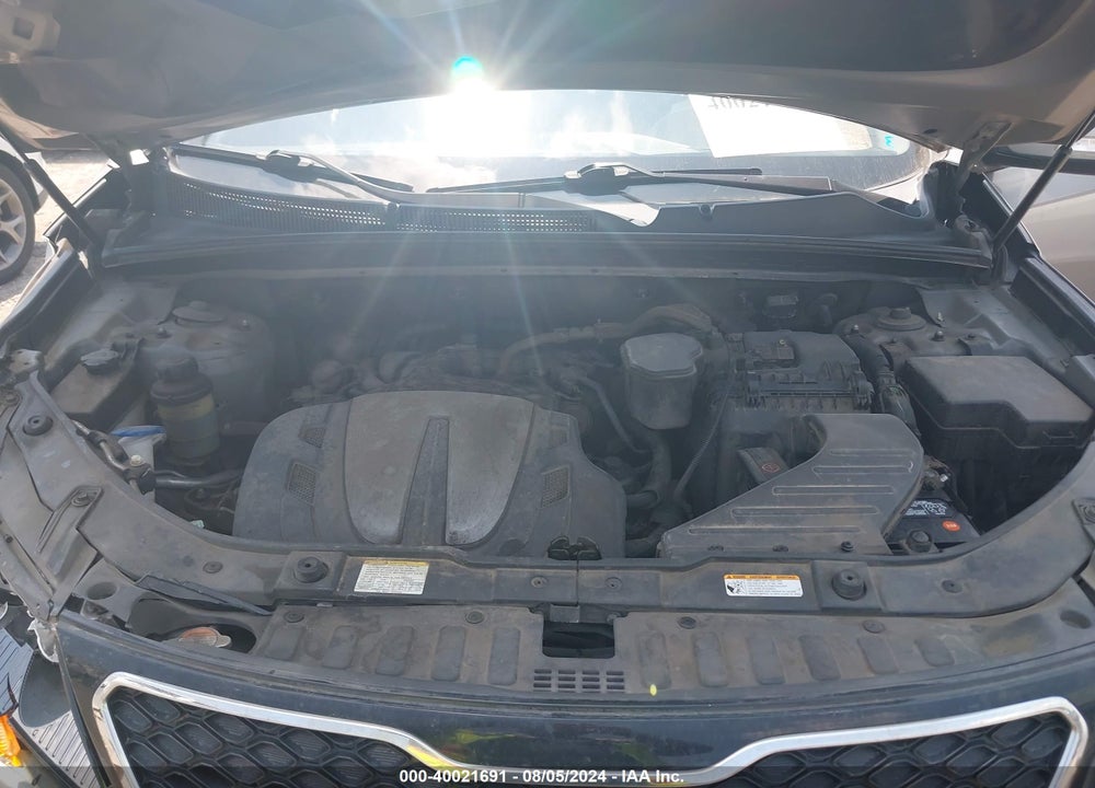 2013 KIA SORENTO SX V6 VIN: 5XYKWDA23DG327068