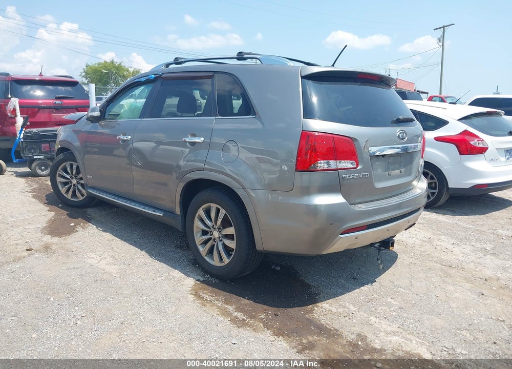 2013 KIA SORENTO SX V6 VIN: 5XYKWDA23DG327068