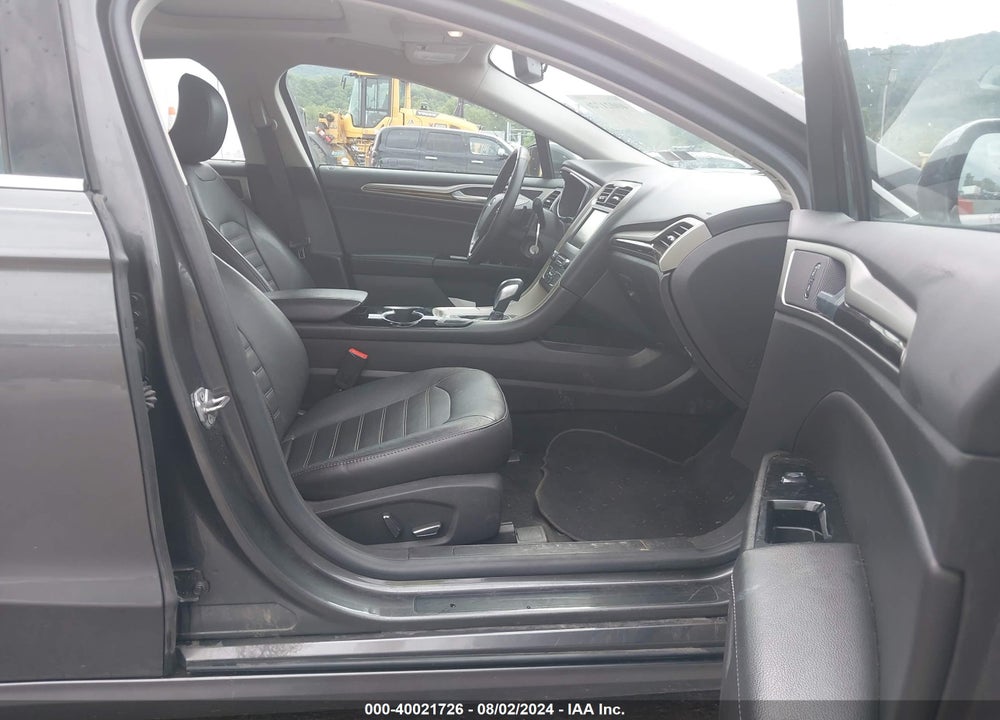 2016 FORD FUSION SE VIN: 3FA6P0T99GR403586