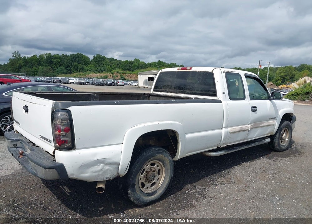 2004 CHEVROLET SILVERADO 2500HD LS VIN: 1GCHC29U74E354117