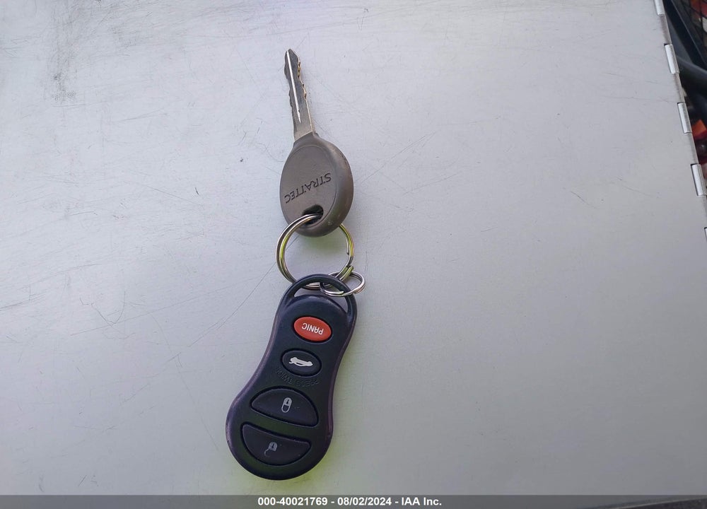 2004 DODGE NEON SXT VIN: 1B3ES56C94D511852