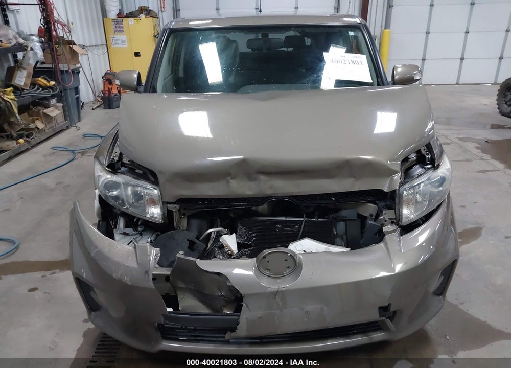 2011 SCION XB VIN: JTLZE4FE5B1125712