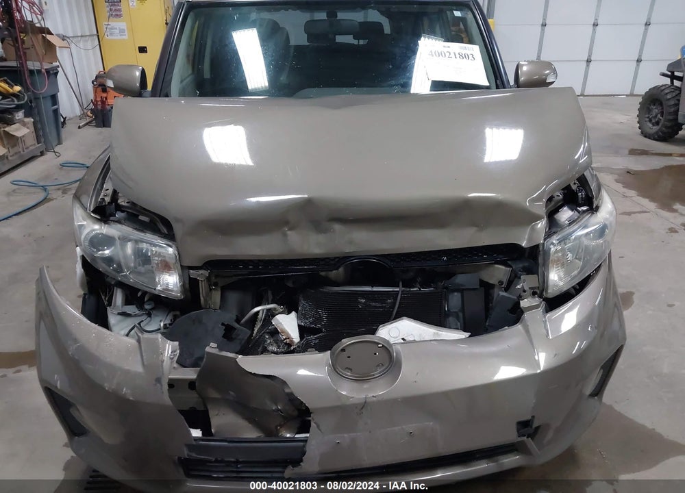 2011 SCION XB VIN: JTLZE4FE5B1125712