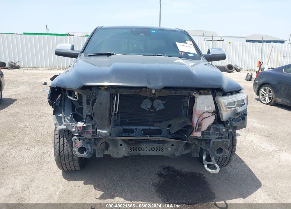 2019 RAM 1500 LIMITED  4X2 5'7 BOX VIN: 1C6RREHT3KN507657